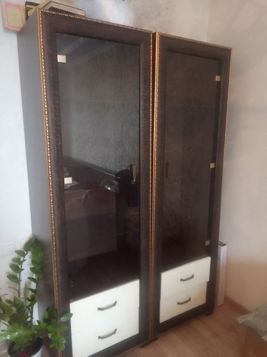 Продам шкаф для посуды в отличном состоянии