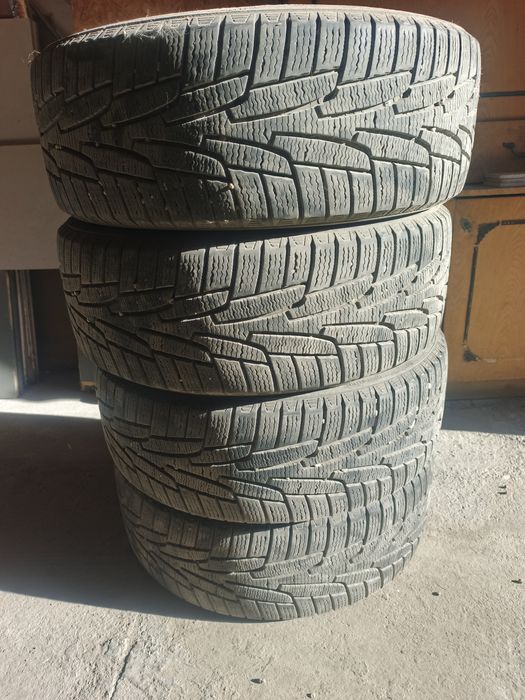 Продам зимние шины