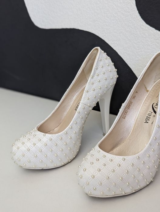 Продам туфельки размер 35