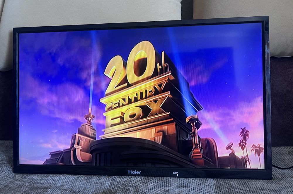 Телевизор Haier 32”