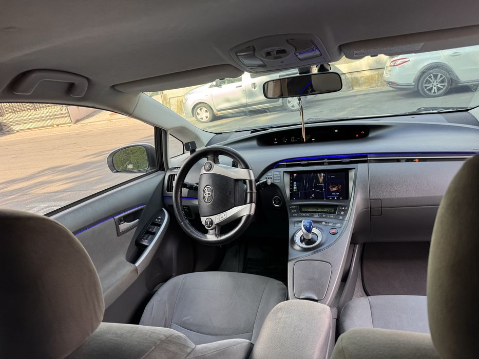 Toyota Prius 2010 hybrid + Gpl