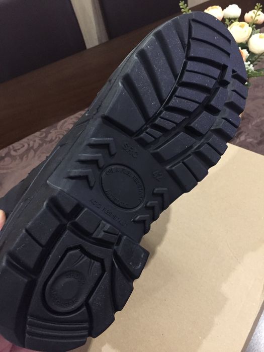 Продавам кубинки модел 2025/  42,43,44 номер