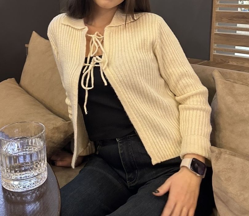 Кофты  по 5000 тенге