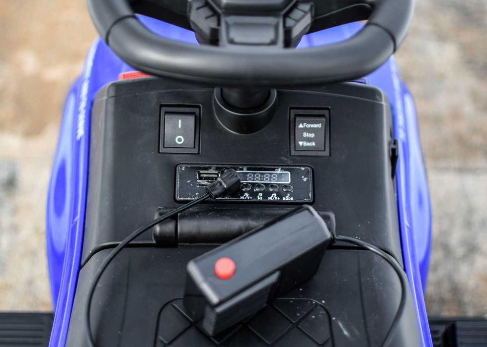 Masinuta 2 in 1 cu pedala elecrica Police QLS-993 30W 6V cu BT #Blue