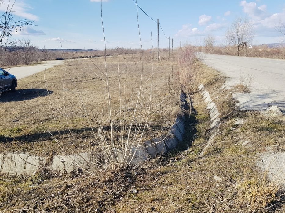 Teren intravilan de VANZARE 18660 mp
