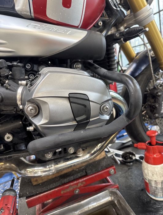 Mecanica motociclete / moto  / revizii / mentenanta / reparatii / vopsit