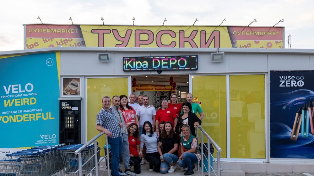ПОД НАЕМ — 700 кв.м. напълно оборудван магазин