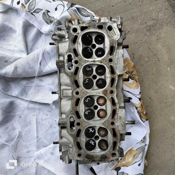 Головка на Тойота Раум обьем 1.5 модель 5Е-FE