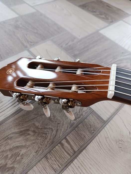 Гитара Yamaha с40 классика