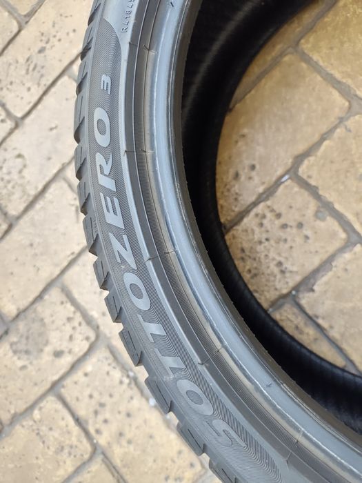 Зимни гуми PIRELLI 215/40/18 Sottozero 3 2154018