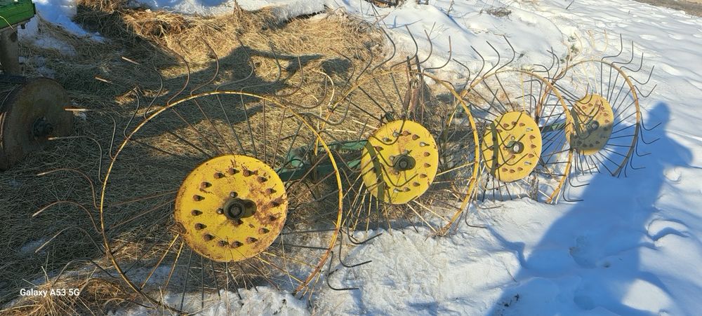 Tractor fiat 45 universal cu plug, freza coasă si grebla