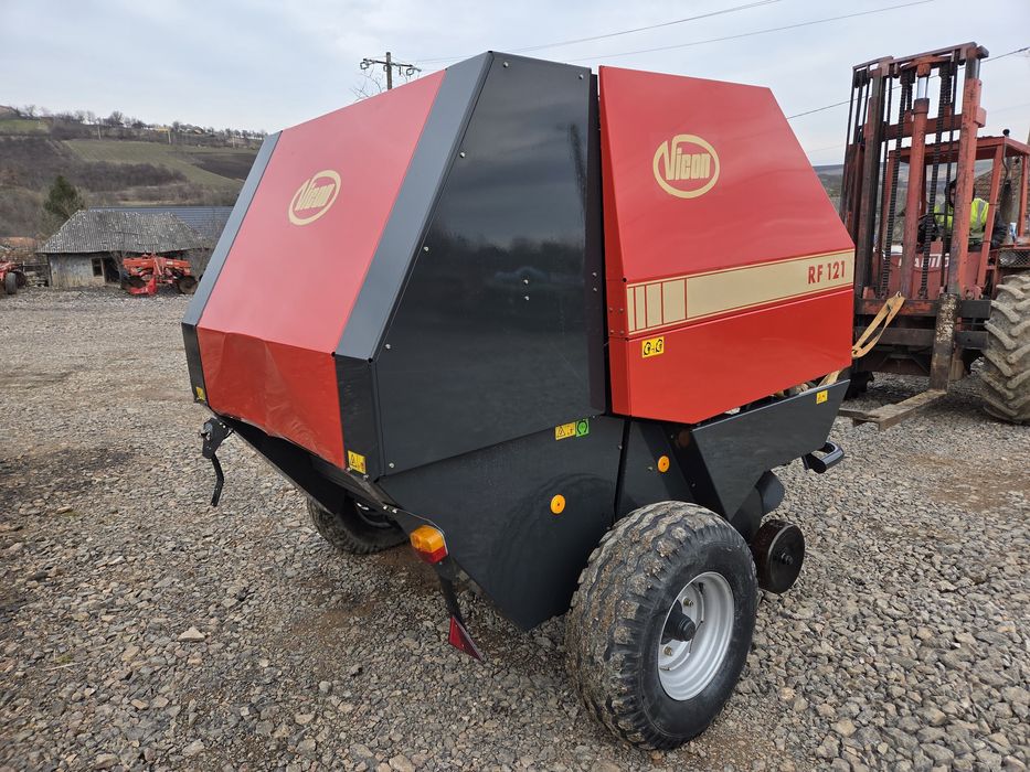 Presa Balotat Vicon- Kverneland RF 121