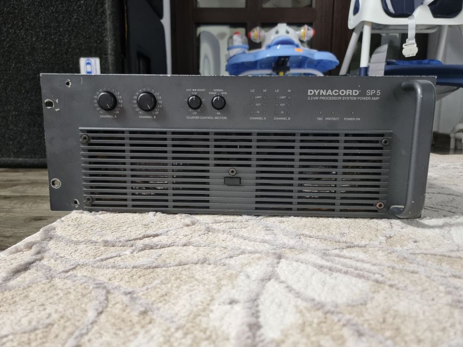 Vand sau schimb amplificator dynacord sp5
