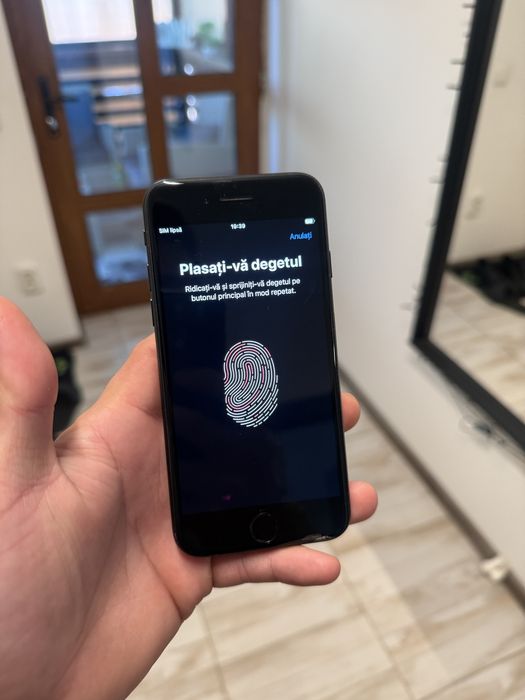 iPhone 7 Negru 128GB