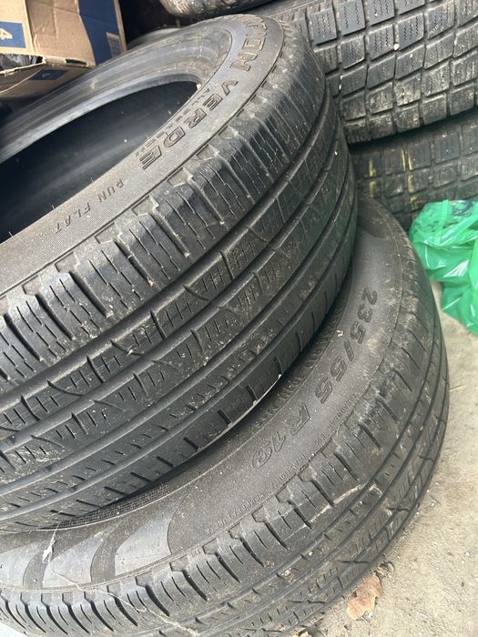 Vand caucicuri in stare foarte buna de folosire