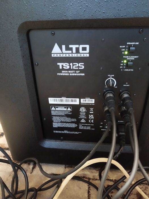 Sistem activ profesional ALTO 2 sateliti si bass, cabluri + trepiede