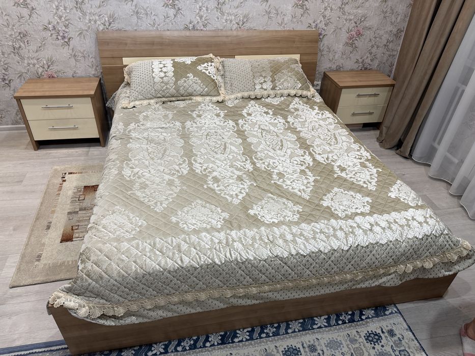 Кровать двуспальная