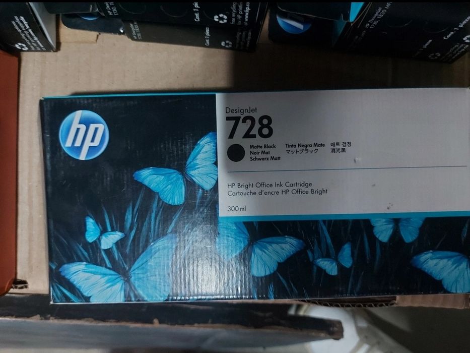 Cartus HP728 300ml negru / HP728 INK CARTRIDGE