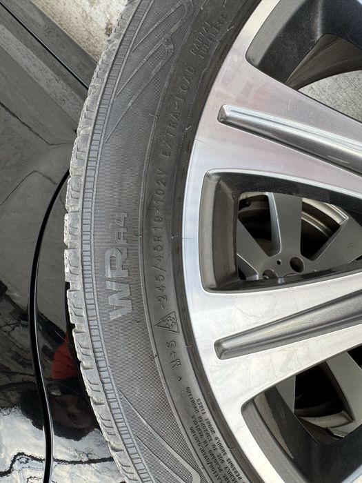 Cauciucuri/anvelope nokian iarna 245 45 19 set 4