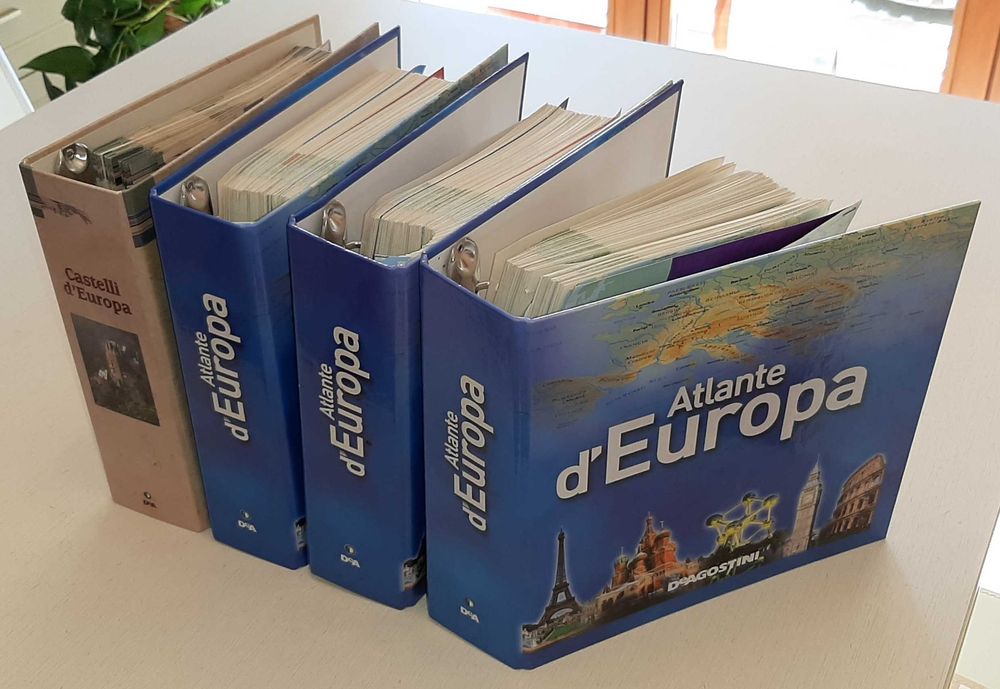 Colecție De Agostini Atlante d’Europa + Castelli d’Europa, 4 bibliorafturi, italiană