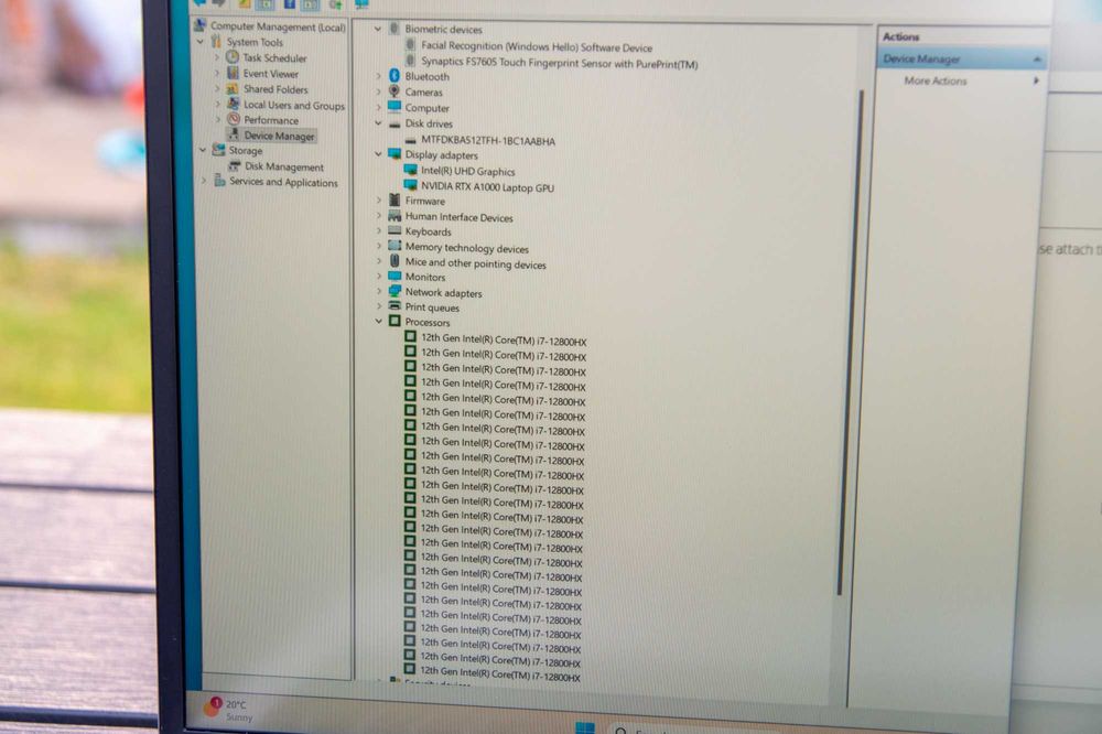 HP ZBook Fury 16 G9 / i7 12800HX / 32GB / 512GB / RTX A1000