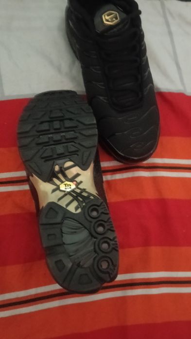 Nike Air Max Tn  mettalic gold 43