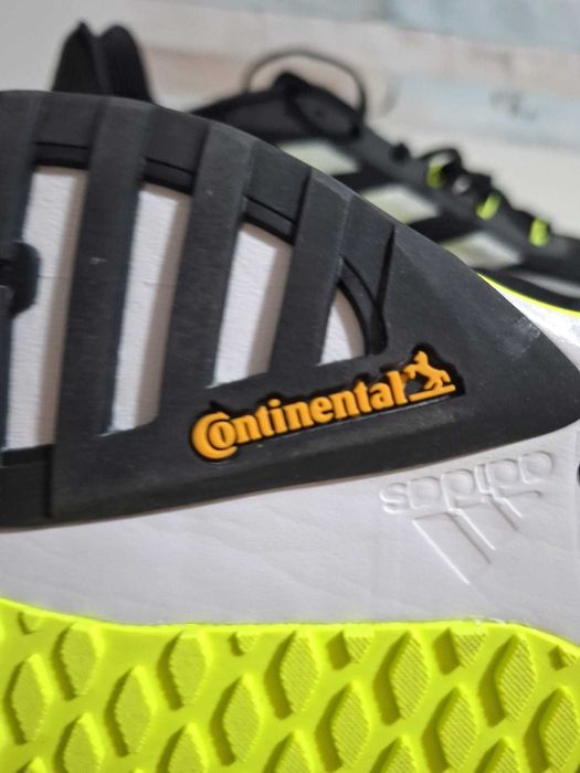 Adidas SL 20 marimea   45 1/3 originali noi in cutie