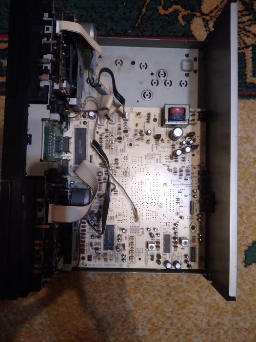 Продам деку Technics