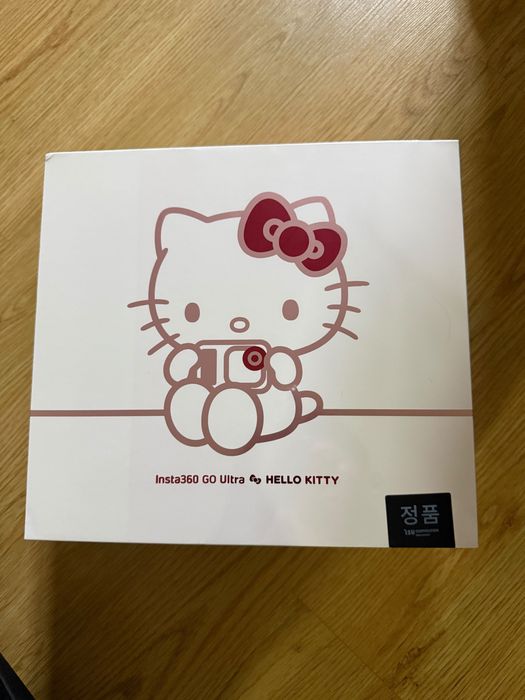 insta 360 go ultra HELLO KITTY лимитированная