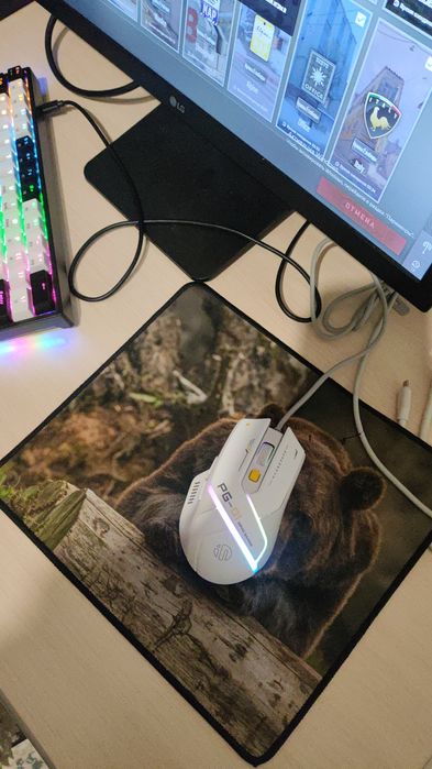 Продам клавиатуру