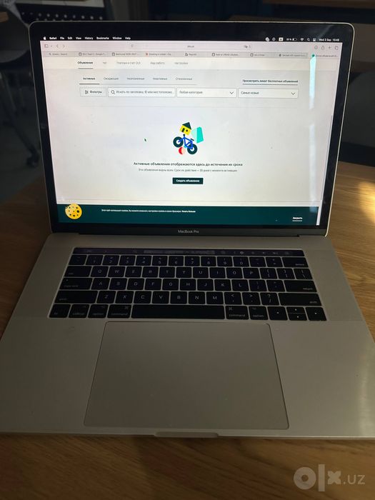 Macbook pro I7 16/256