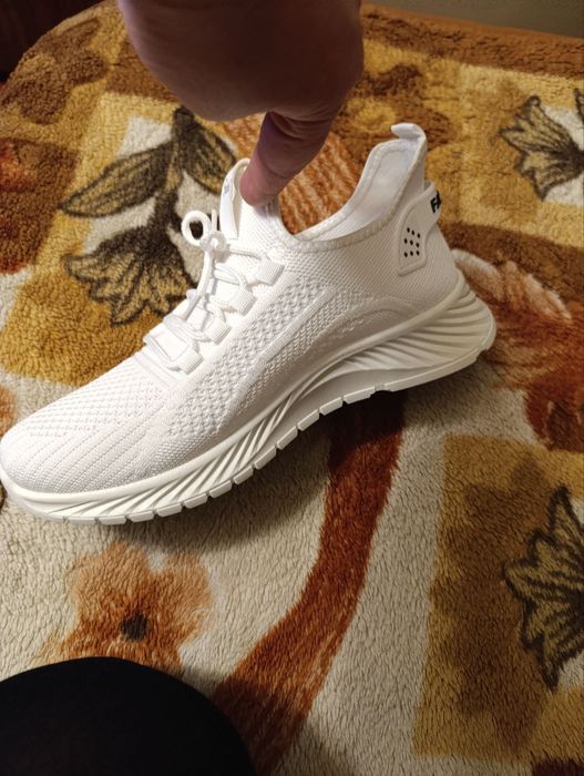 Кроссовки женские 41 размер