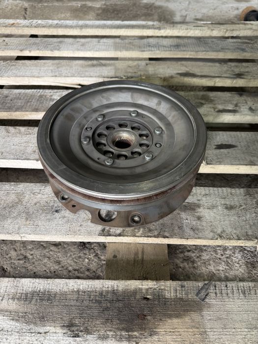 маховик LuK Audi 3.0 TDI 7 степенен S tronic 0B5 DL501 – 0B5105317P
