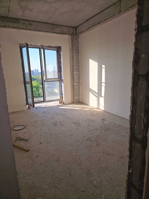 Квартира сотилади!