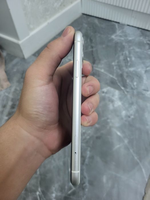 Айфон 11 белый