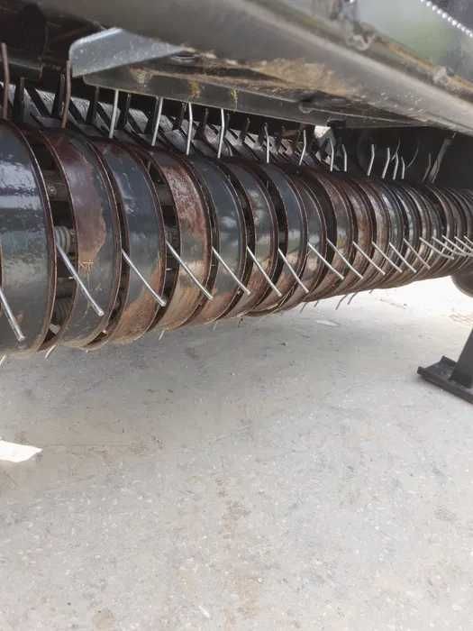 Пресс-подборщик рулонный Metal Fach Z562