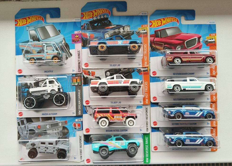 Vând Hot Wheels mainline din 2024