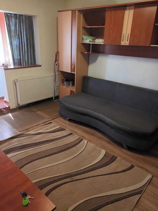 Inchiriez Garsoniera, zona ultracentrala, complet mobilata si utilata