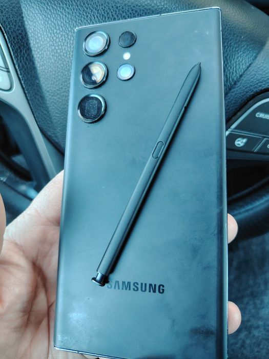 Продам Samsung Galaxy s 23 ultra 512