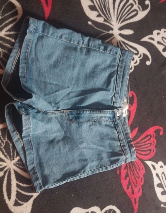 Blugi mulați  nou nouț