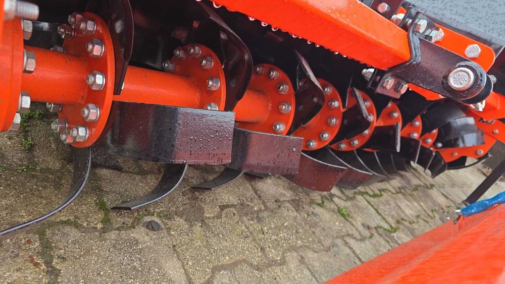 Freza za traktor 165