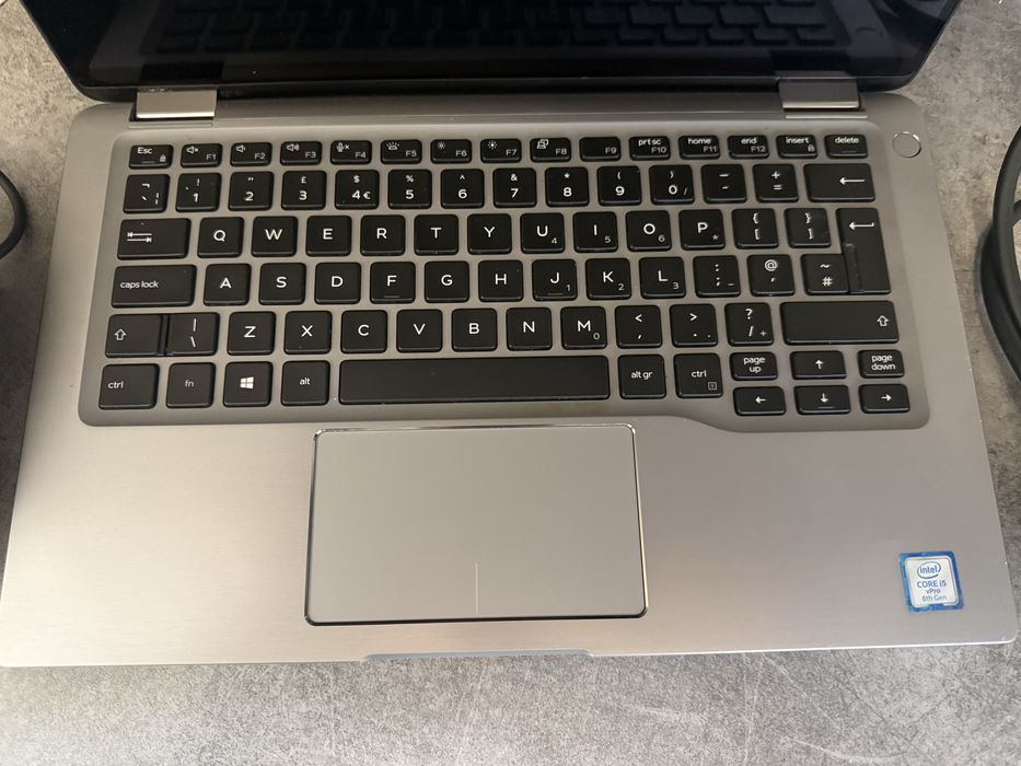 Dell latitude 7400  2-in-1