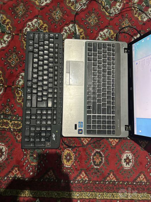 Noutbook HP sotiladi