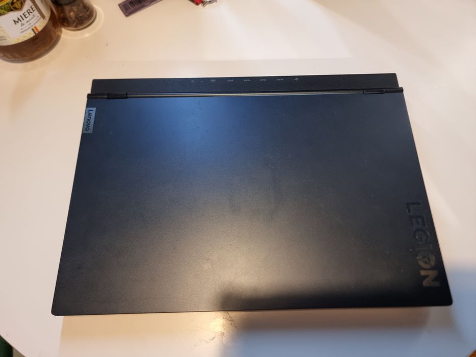 Vand Laptop Lenovo Legion 5