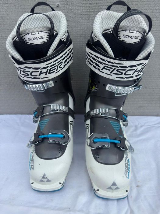 Clapari ski schi tura skimo Fischer Transalp Vacuum W TS Carve marime EUR:41 Mondo:26.5 last:102
