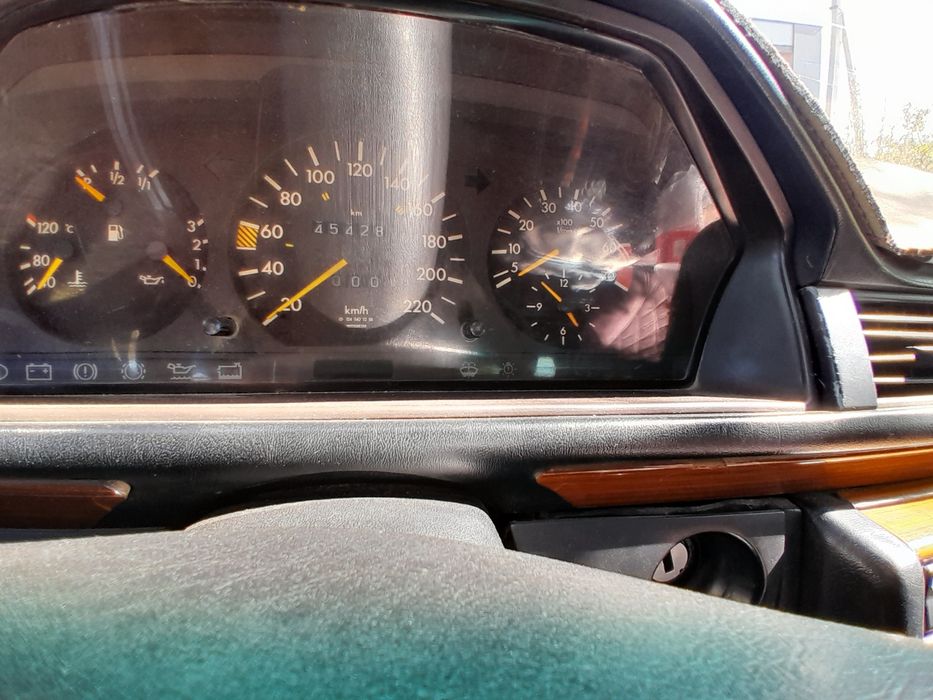 Продам машину mersedes