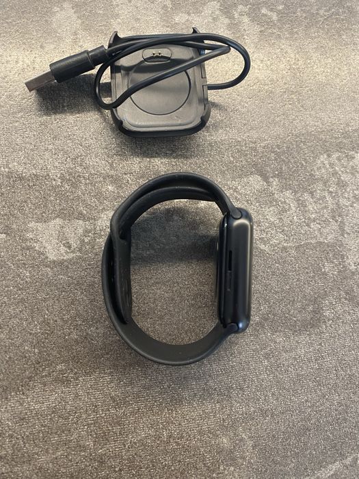 Smart watch / Смарт часовник