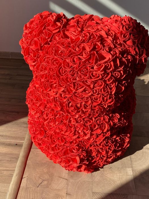 Vând ursulet mare ,din trandafiri de săpun !