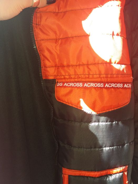 продам куртку 42-44 размер