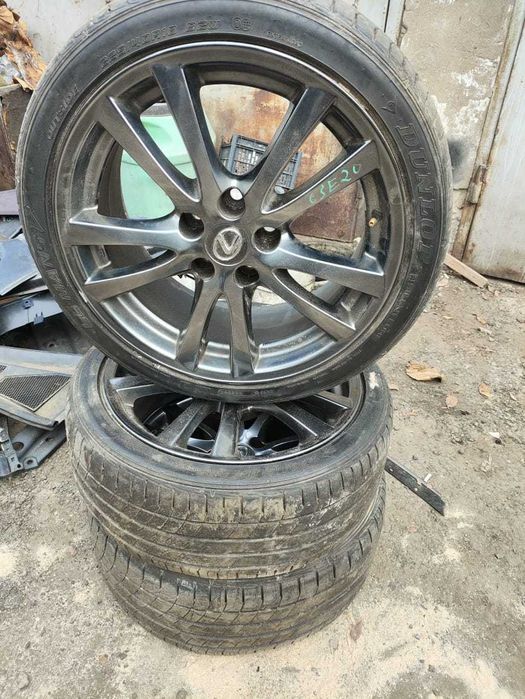 Lexus диски с резиной
